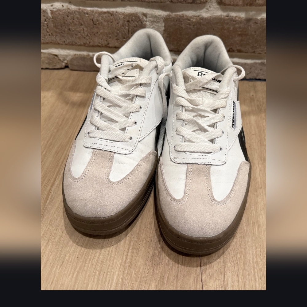 Reebok Adult Smash Edge Suede sneaker